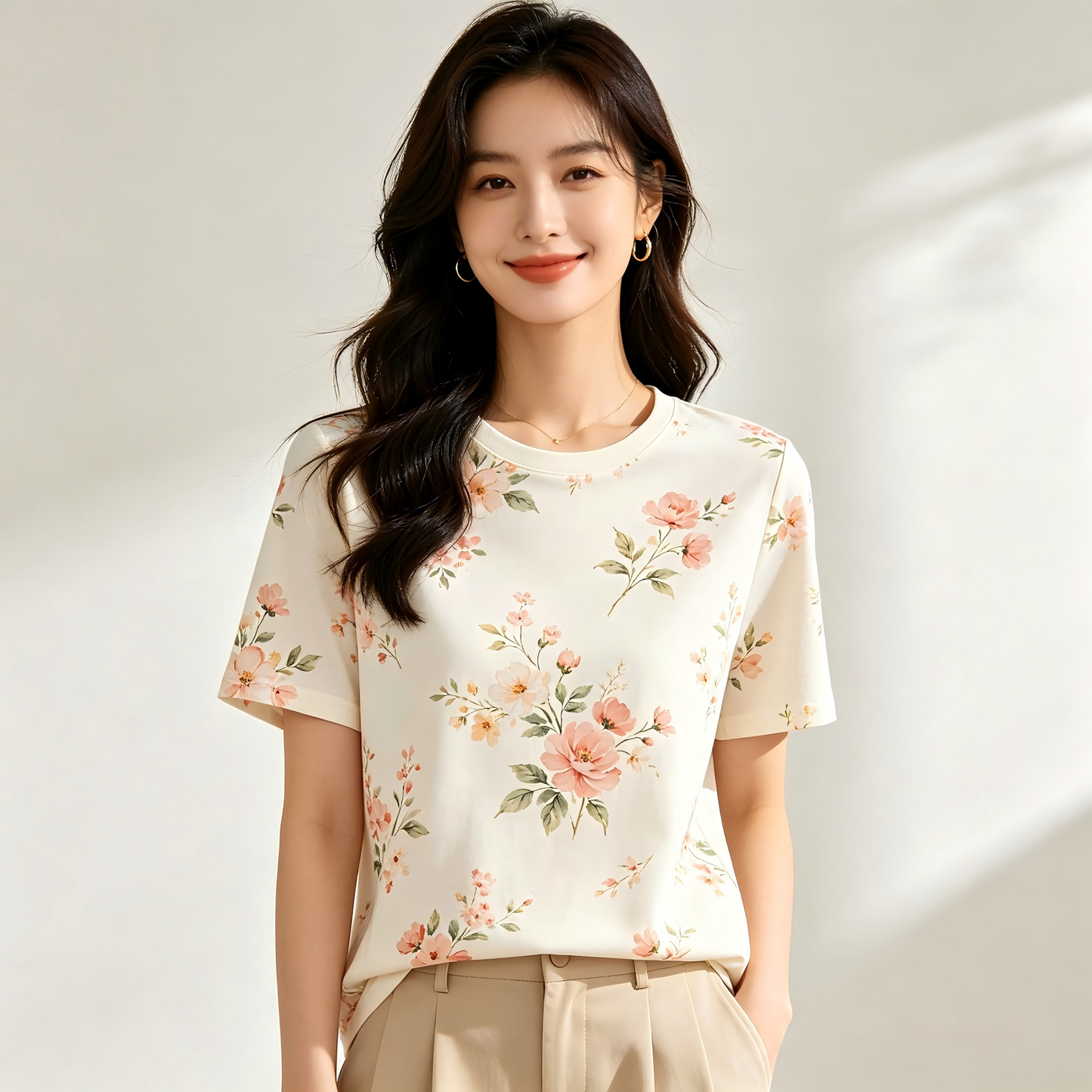 Soft Blossom Cream Floral Casual T-Shirt